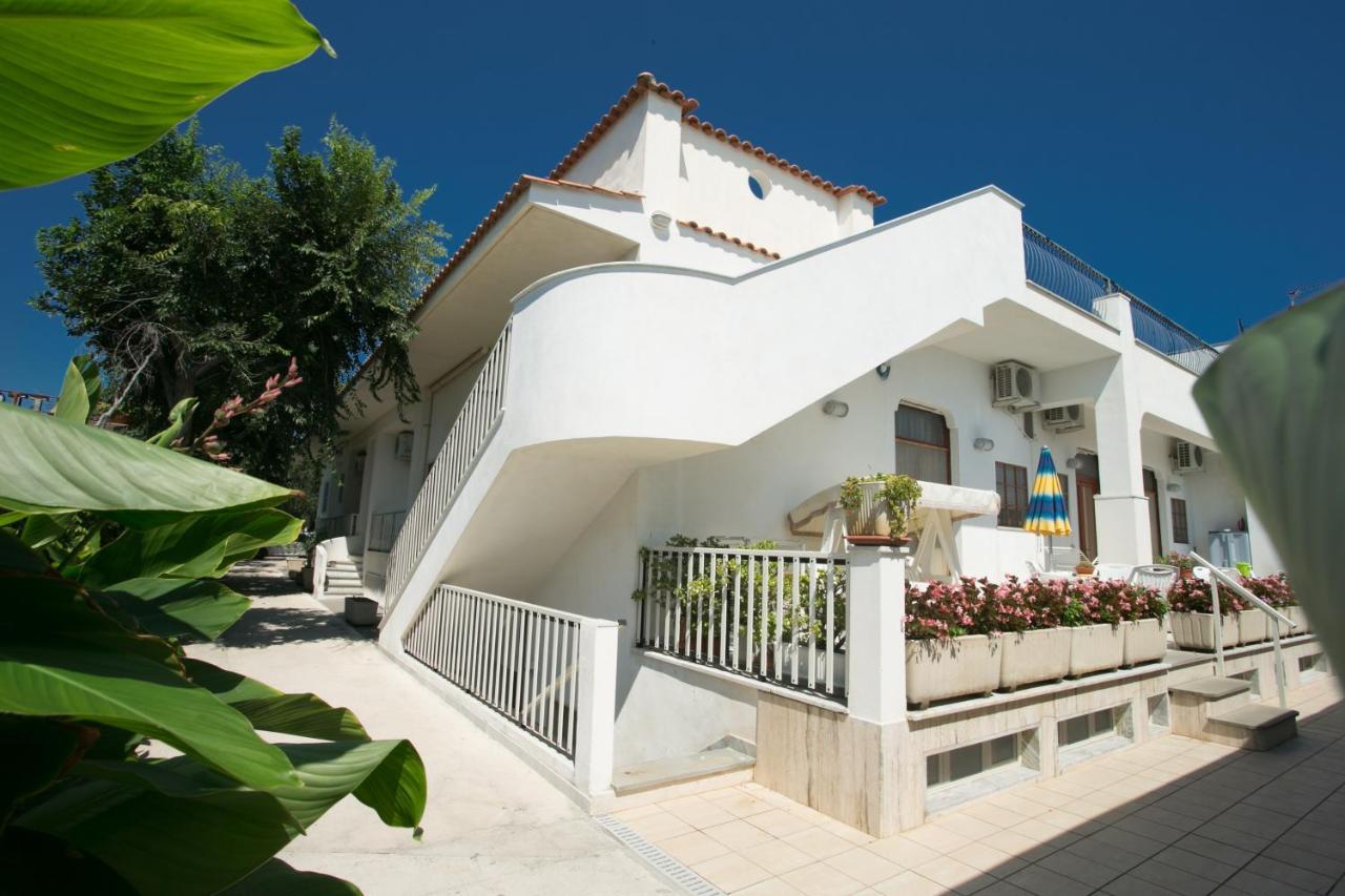 Residence Adriatico Mattinata Exteriér fotografie